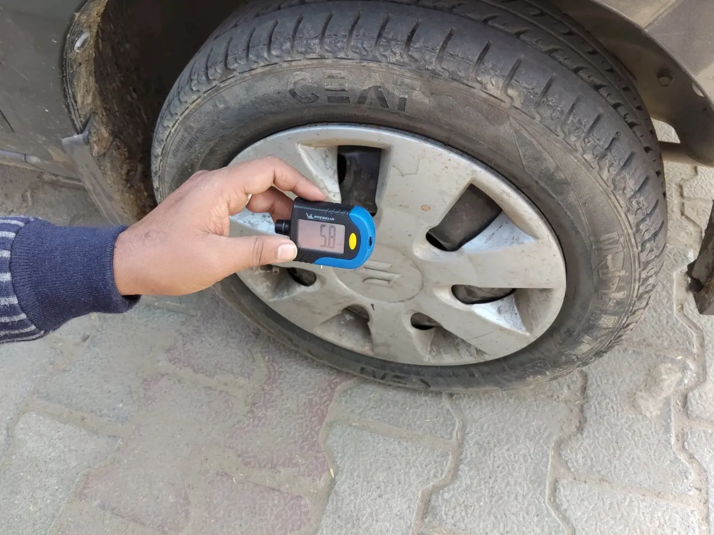 2016 Maruti Alto K10 VXI, Petrol, Manual, 1,08,789 km, tyre