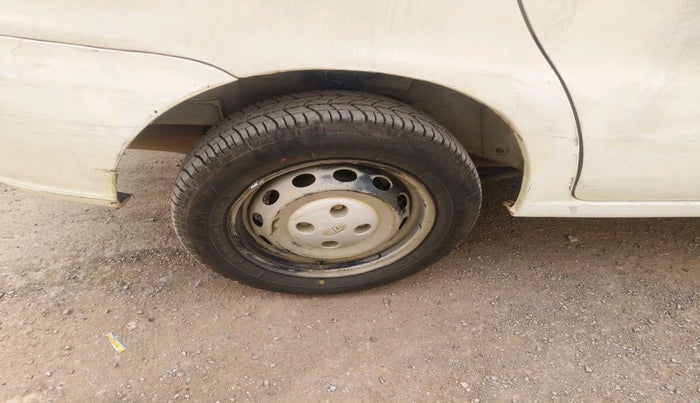 2016 Tata Indigo ECS LS TDI, Diesel, Manual, 75,864 km, tyre