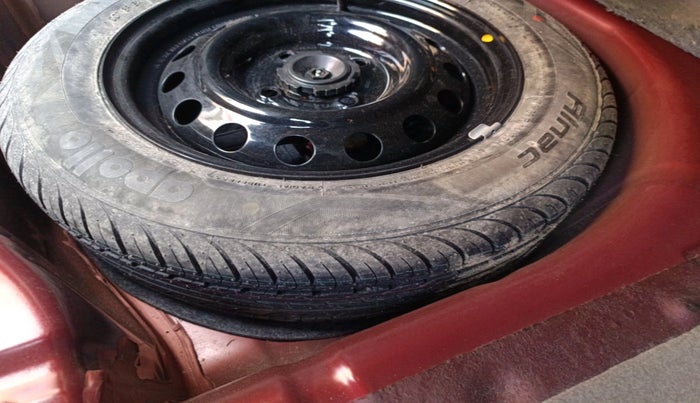 2018 Ford Figo Aspire TITANIUM 1.5 PETROL, Petrol, Manual, 5,021 km, tyre