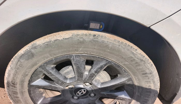 2020 Hyundai Elite i20 SPORTZ PLUS 1.2, Petrol, Manual, 57,317 km, tyre