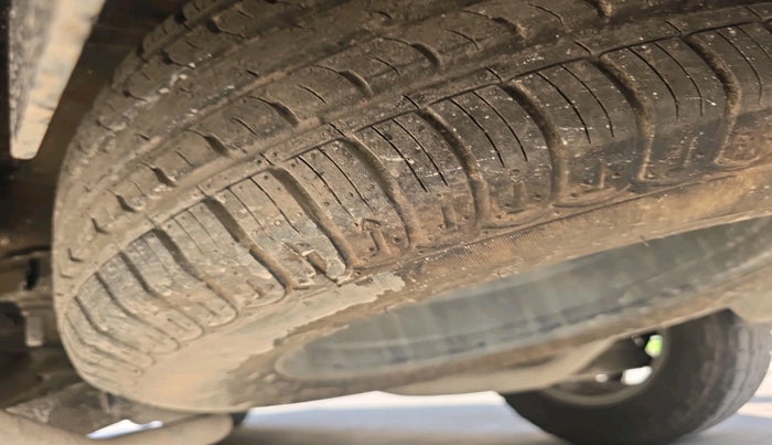 2019 Mahindra XUV500 W9, Diesel, Manual, 47,127 km, tyre