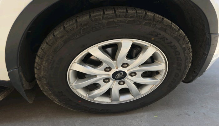 2019 Mahindra XUV500 W9, Diesel, Manual, 47,127 km, tyre