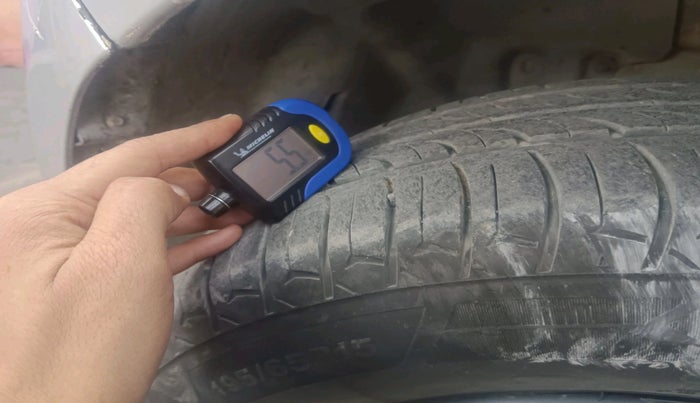 2013 Ford Ecosport AMBIENTE 1.5L DIESEL, Diesel, Manual, 80,245 km, tyre