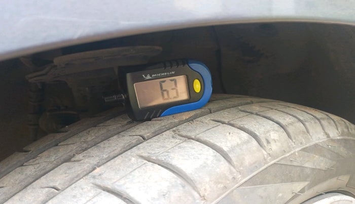 2019 Hyundai Xcent S 1.2, Petrol, Manual, 55,142 km, tyre