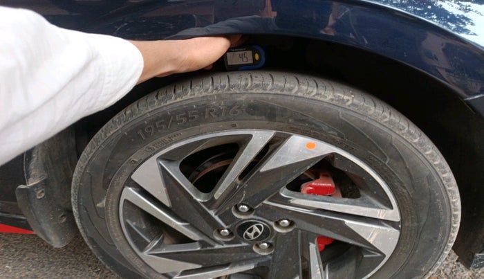 2022 Hyundai NEW I20 ASTA (O) 1.2 MT, Petrol, Manual, 33,463 km, tyre