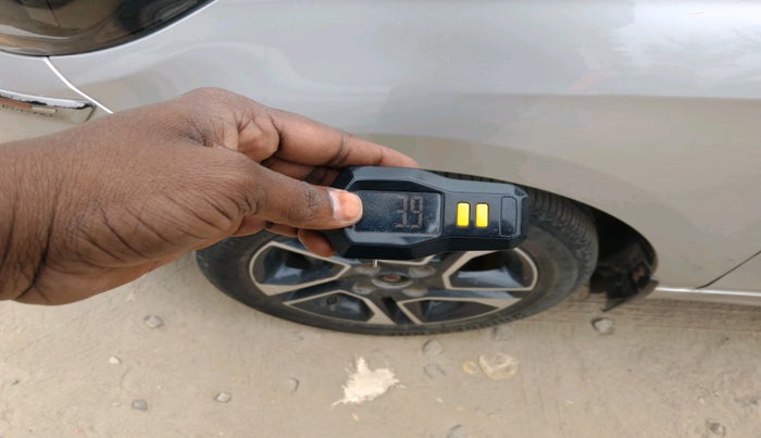 2018 Tata TIGOR XZ (O) PETROL, Petrol, Manual, 17,491 km, tyre