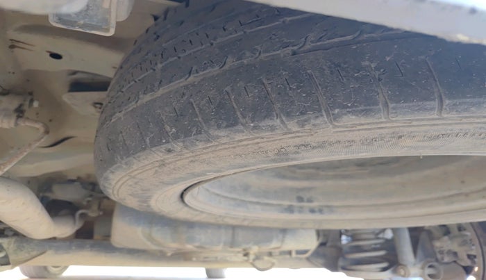 2021 MG HECTOR PLUS SHARP 2.0 DIESEL TURBO MT 6-STR DUAL TONE, Diesel, Manual, 1,44,046 km, tyre