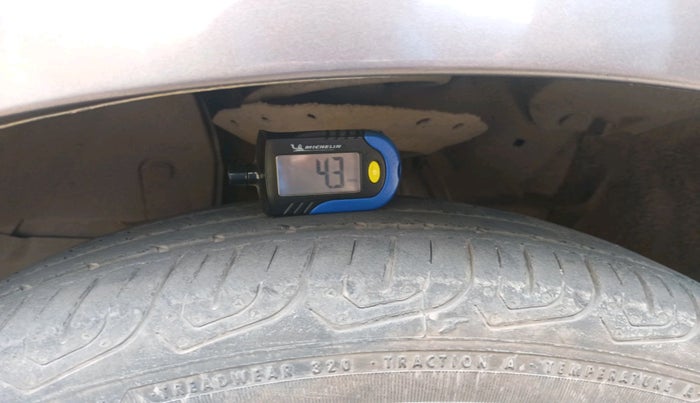 2015 Honda City 1.5L I-VTEC V MT, Petrol, Manual, 96,339 km, tyre