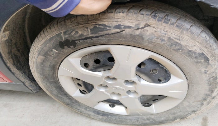 2022 Mahindra XUV300 W6 1.2 PETROL, Petrol, Manual, 6,273 km, tyre