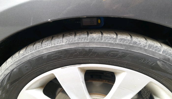 2012 Hyundai Verna FLUIDIC 1.6 CRDI SX OPT, Diesel, Manual, 2,18,094 km, tyre