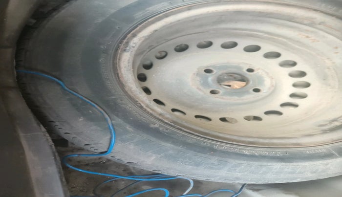 2012 Hyundai i20 MAGNA 1.2, Petrol, Manual, 73,865 km, tyre