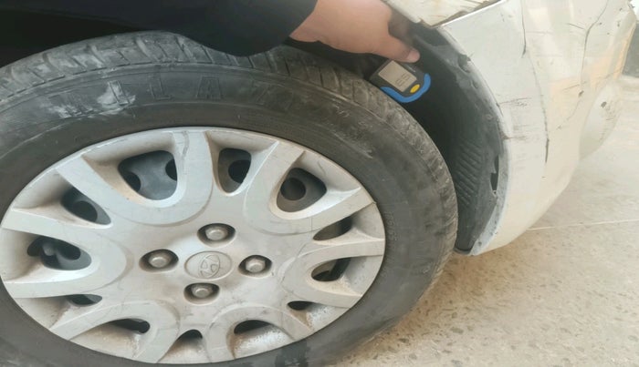 2012 Hyundai i20 MAGNA 1.2, Petrol, Manual, 73,865 km, tyre