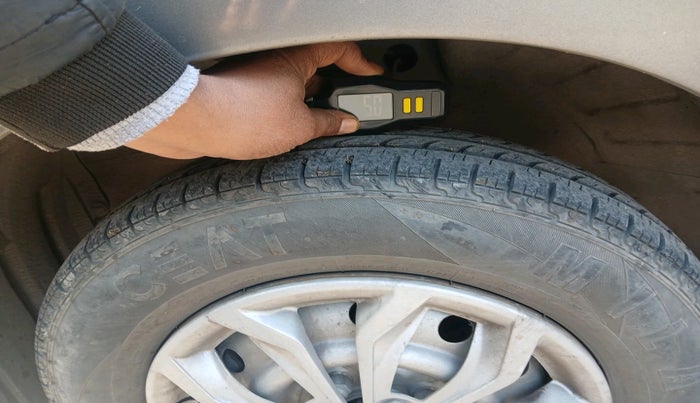 2014 Maruti Wagon R 1.0 LXI CNG, Petrol, Manual, 46,522 km, tyre