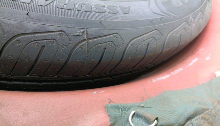 2014 Maruti Ritz ZXI, Petrol, Manual, 53,553 km, tyre