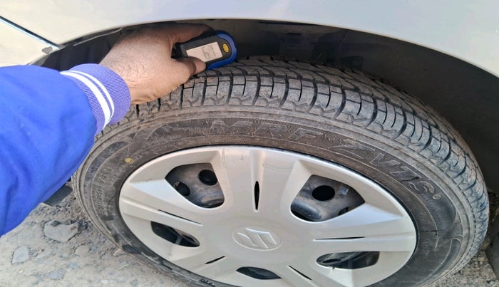 2017 Maruti Wagon R 1.0 VXI AMT, Petrol, Automatic, 22,507 km, tyre