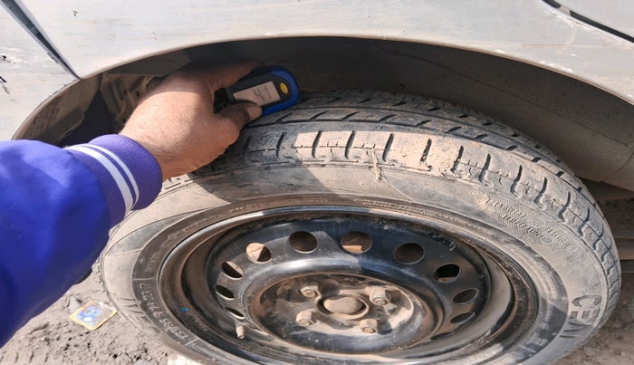 2017 Maruti Wagon R 1.0 VXI AMT, Petrol, Automatic, 22,507 km, tyre