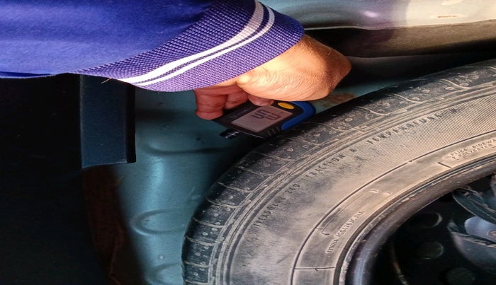 2021 Tata NEXON XM PETROL, Petrol, Manual, 66,553 km, tyre