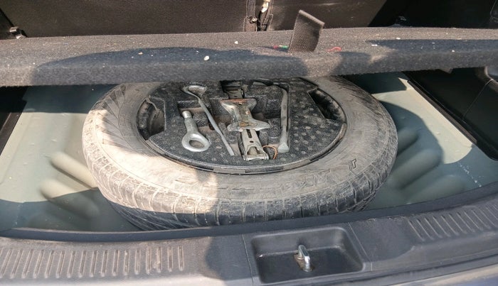 2018 Maruti S Cross ZETA 1.3, Diesel, Manual, 95,455 km, tyre