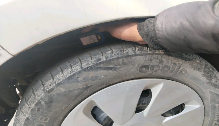 2017 Maruti Celerio VXI CNG, Petrol, Manual, 1,54,207 km, tyre