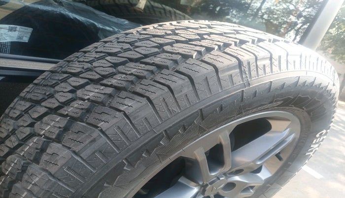 2023 Mahindra Thar LX HARD TOP 4WD MT, Diesel, Manual, 14,983 km, tyre