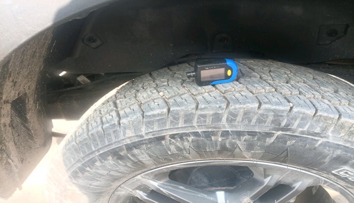 2023 Mahindra Thar LX HARD TOP 4WD MT, Diesel, Manual, 14,983 km, tyre