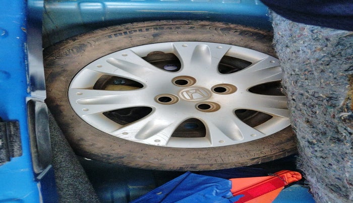 2012 Honda Brio S MT, Petrol, Manual, 86,218 km, tyre