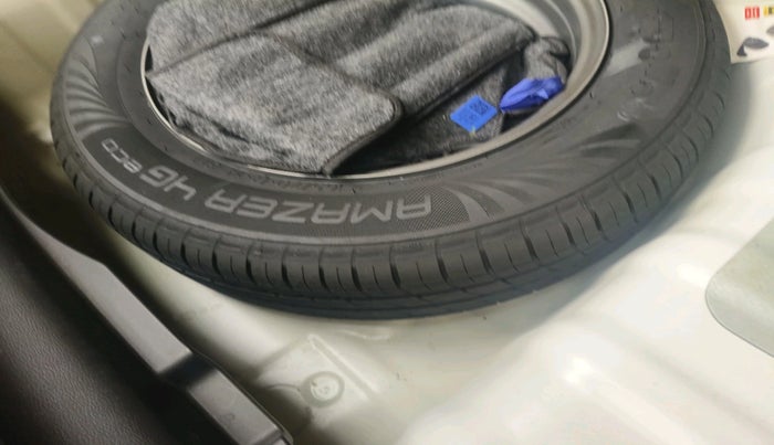 2025 Hyundai EXTER EX 1.2 MT, Petrol, Manual, 7,144 km, tyre