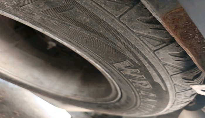 2012 Mahindra XUV500 W8, Diesel, Manual, 1,51,653 km, tyre