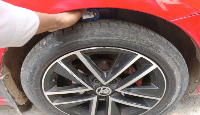 2018 Skoda Rapid STYLE 1.5 TDI AT, Diesel, Automatic, 2,05,164 km, tyre