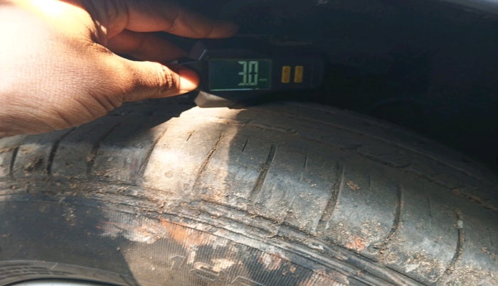 2018 Hyundai Elite i20 SPORTZ 1.2, Petrol, Manual, 50,068 km, tyre