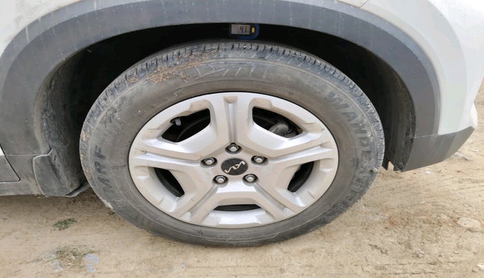 2023 KIA SONET HTK PLUS 1.2, Petrol, Manual, 47,576 km, tyre