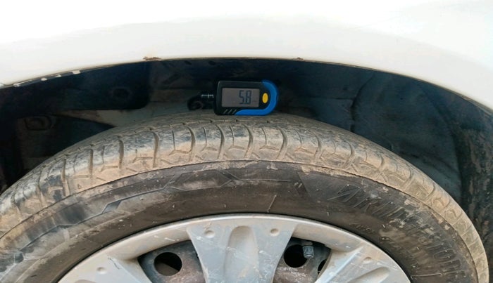 2013 Honda Amaze 1.2L I-VTEC S, Petrol, Manual, 1,25,870 km, tyre