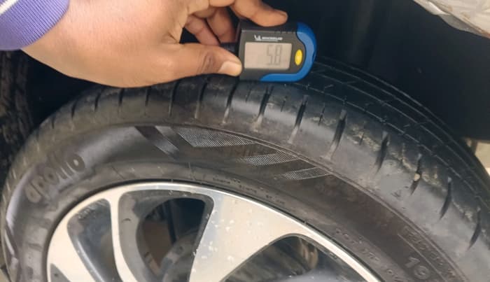 2020 Maruti Baleno ALPHA PETROL 1.2, Petrol, Manual, 1,00,776 km, tyre