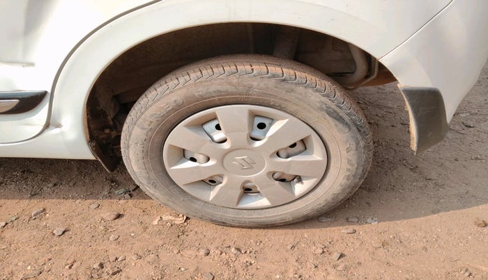 2022 Maruti New Wagon-R LXI CNG 1.0, Petrol, Manual, 25,234 km, tyre