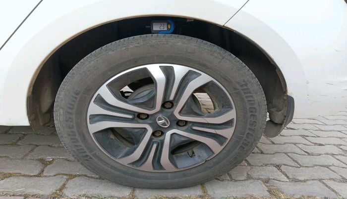 2022 Tata TIGOR XZ PLUS CNG, Petrol, Manual, 39,906 km, tyre