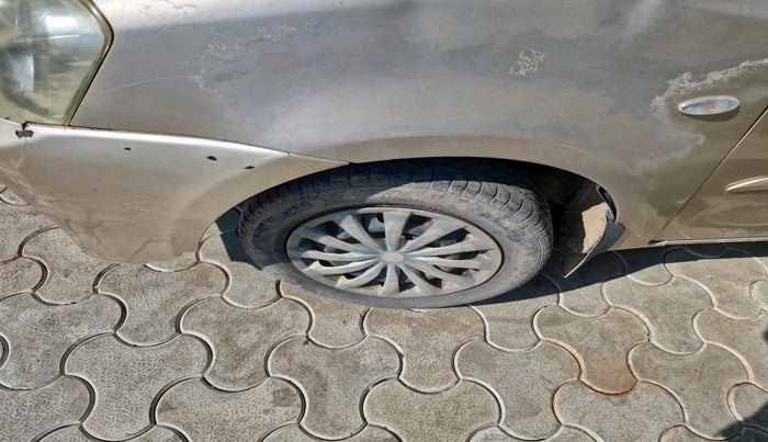 2012 Toyota Etios GD, Diesel, Manual, 1,17,638 km, tyre