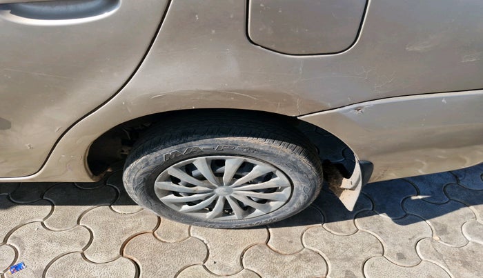 2012 Toyota Etios GD, Diesel, Manual, 1,17,638 km, tyre