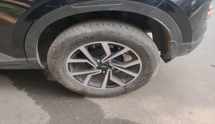 2024 Hyundai VENUE S (O) Plus 1.2 Petrol , Petrol, Manual, 10,036 km, tyre