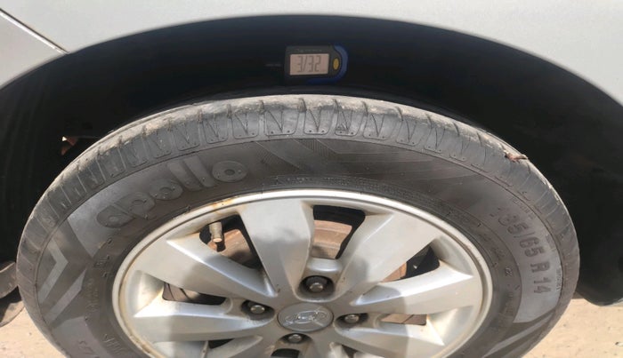 2012 Hyundai i20 SPORTZ 1.2, Petrol, Manual, 2,04,340 km, tyre