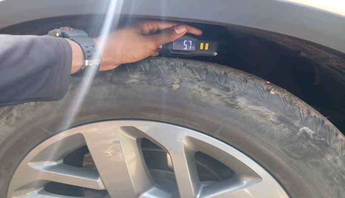 2021 Tata Safari XT PLUS, Diesel, Manual, 35,922 km, tyre