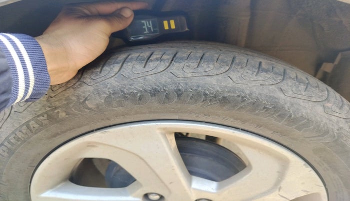 2015 Honda City 1.5L I-VTEC VX CVT, Petrol, Automatic, 72,821 km, tyre