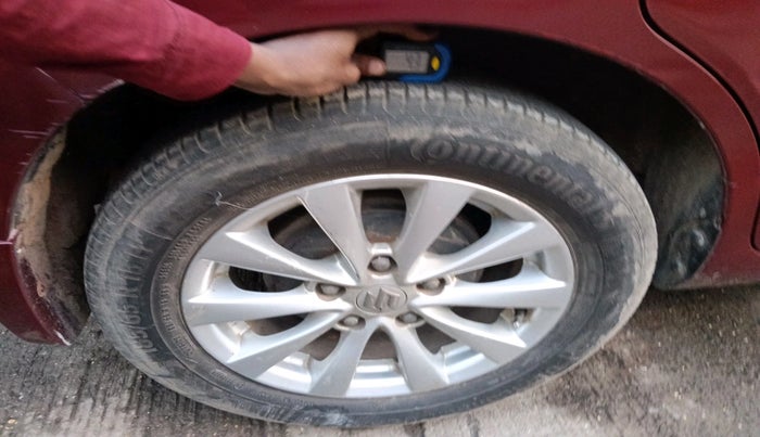 2015 Maruti Ertiga ZXI, Petrol, Manual, 1,04,094 km, tyre