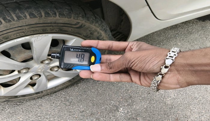 2011 Hyundai Eon MAGNA O, Petrol, Manual, 86,493 km, tyre