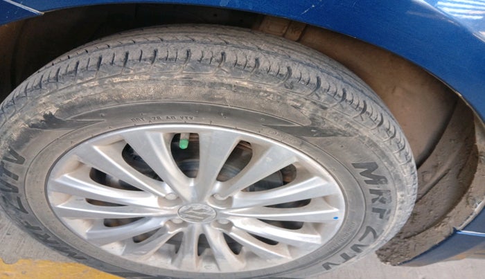 2019 Maruti Ciaz DELTA 1.5 SHVS MT PETROL, Petrol, Manual, 63,827 km, tyre