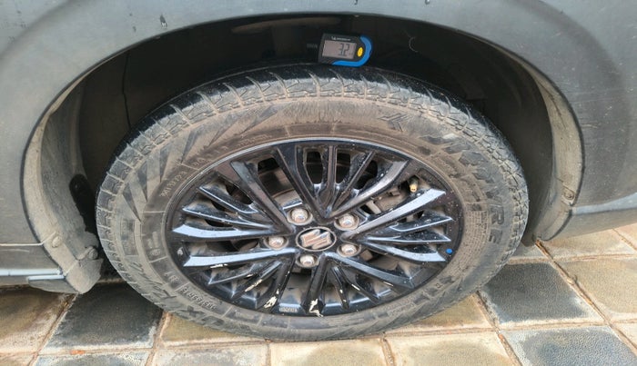 2019 Maruti XL6 ALPHA AT, Petrol, Automatic, 73,222 km, tyre