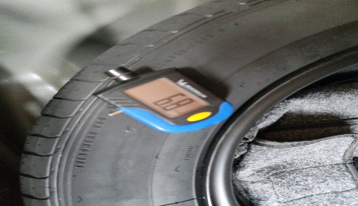 2020 KIA SONET HTX PLUS 1.0 IMT, Petrol, Manual, 26,089 km, tyre