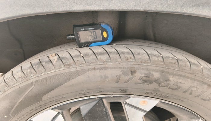 2024 Hyundai EXTER SX(O) 1.2 AMT, Petrol, Automatic, 8,999 km, tyre