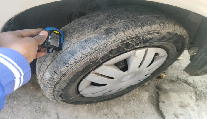 2014 Maruti Alto 800 VXI, Petrol, Manual, 91,733 km, tyre