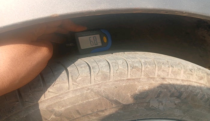 2014 Maruti Swift Dzire VXI, Petrol, Manual, 94,756 km, tyre