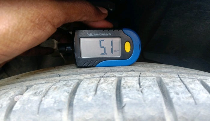 2023 MG HECTOR SMART PRO 1.5 TURBO MT PETROL, Petrol, Manual, 9,973 km, tyre